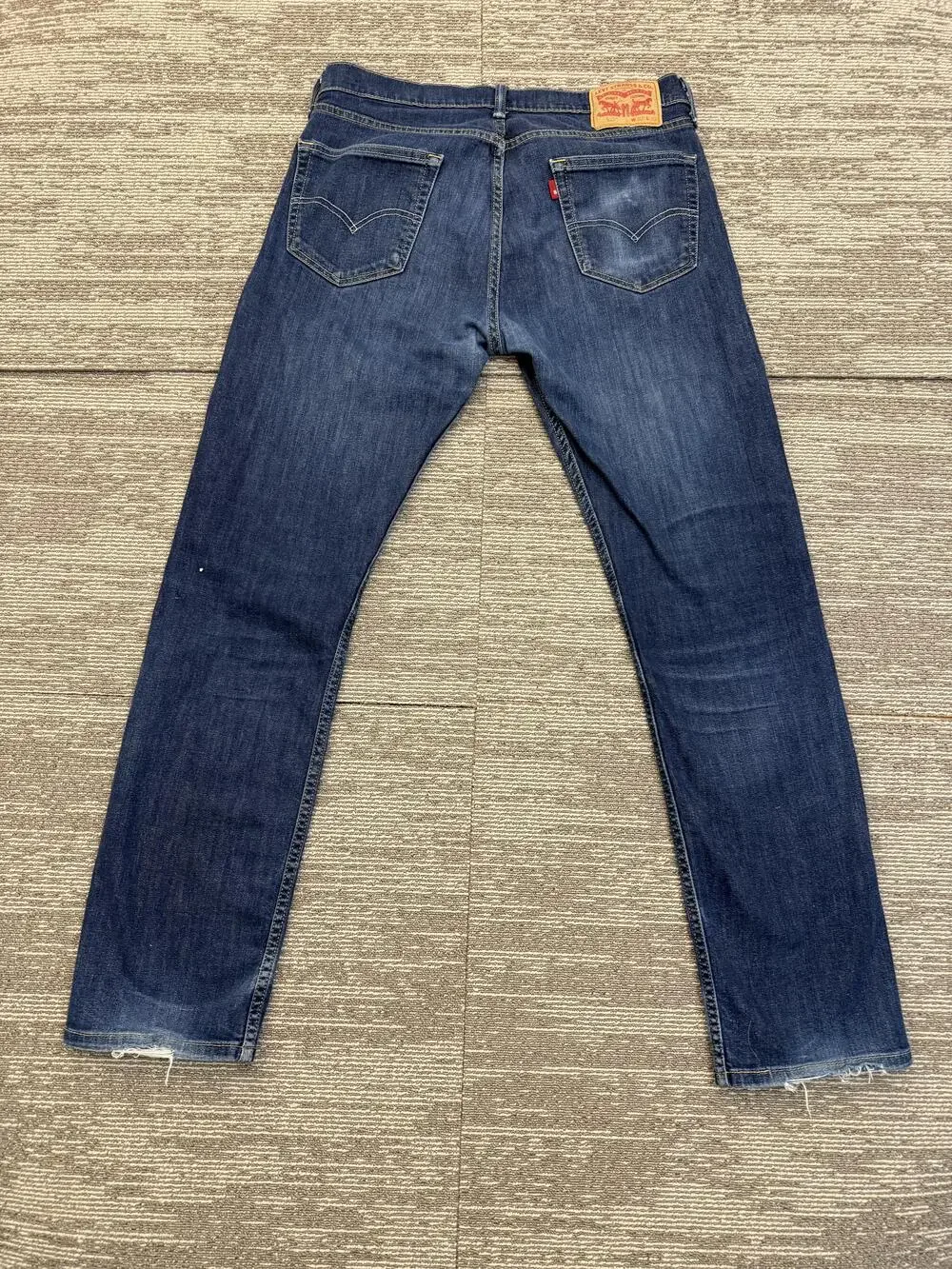 Levis 511 Jeans Mens 32x32 Blue Denim Slim Fit Zip Fly Distressed Hem 08513-0183
